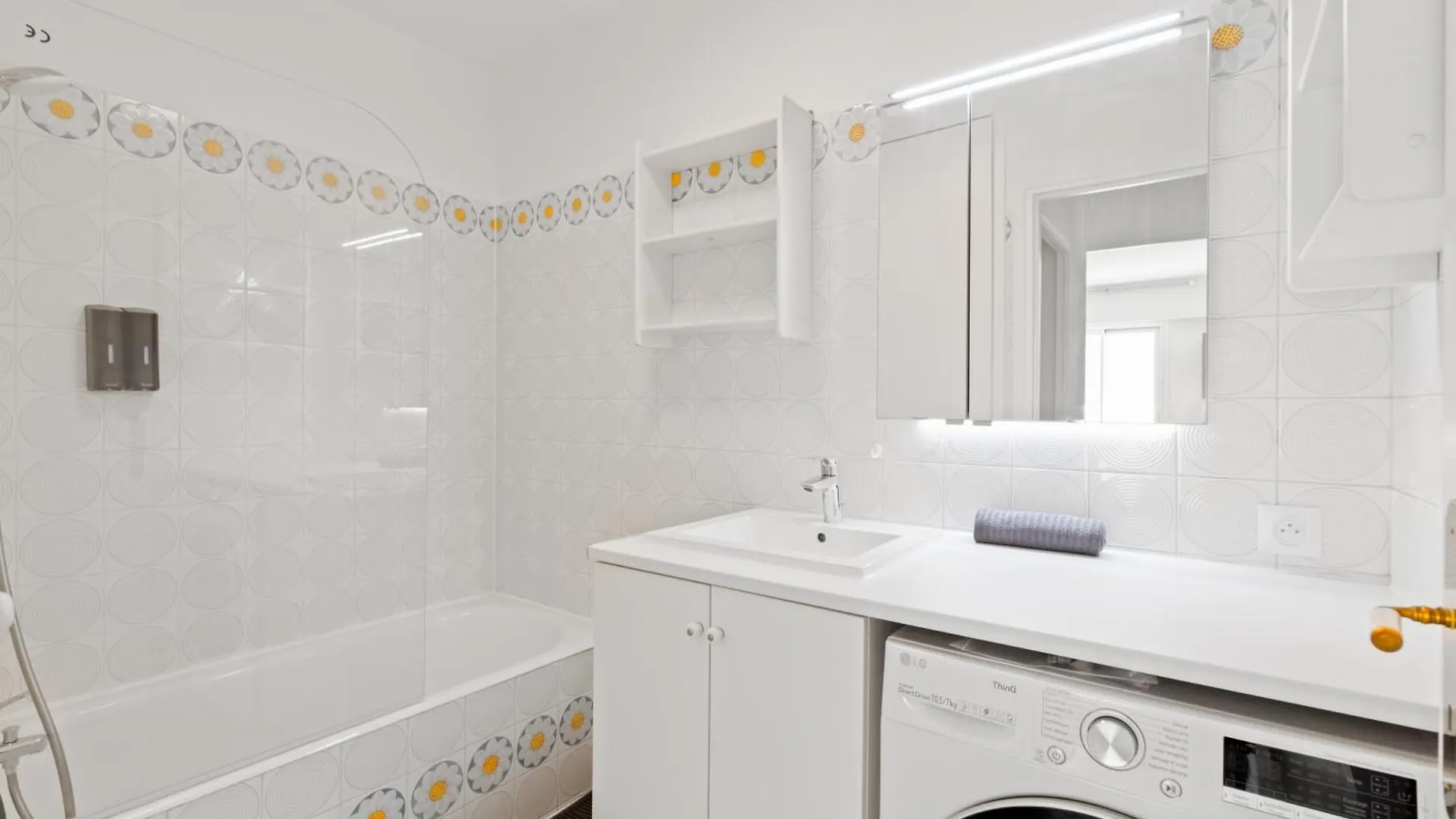 Quartier Luxembourg Free Netflix Διαμέρισμα